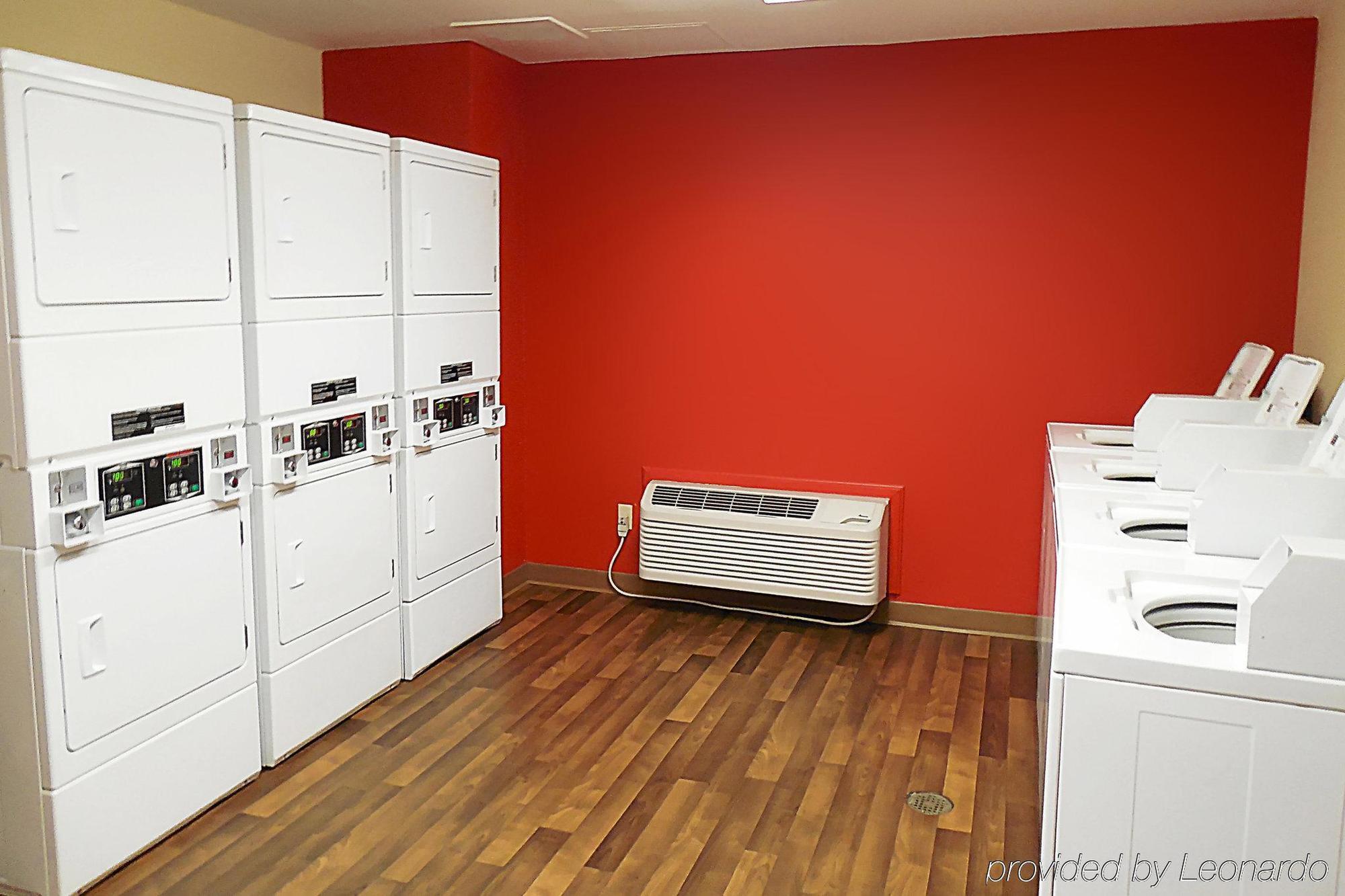 Extended Stay America Suites - Philadelphia - Airport - Bartram Ave Esterno foto